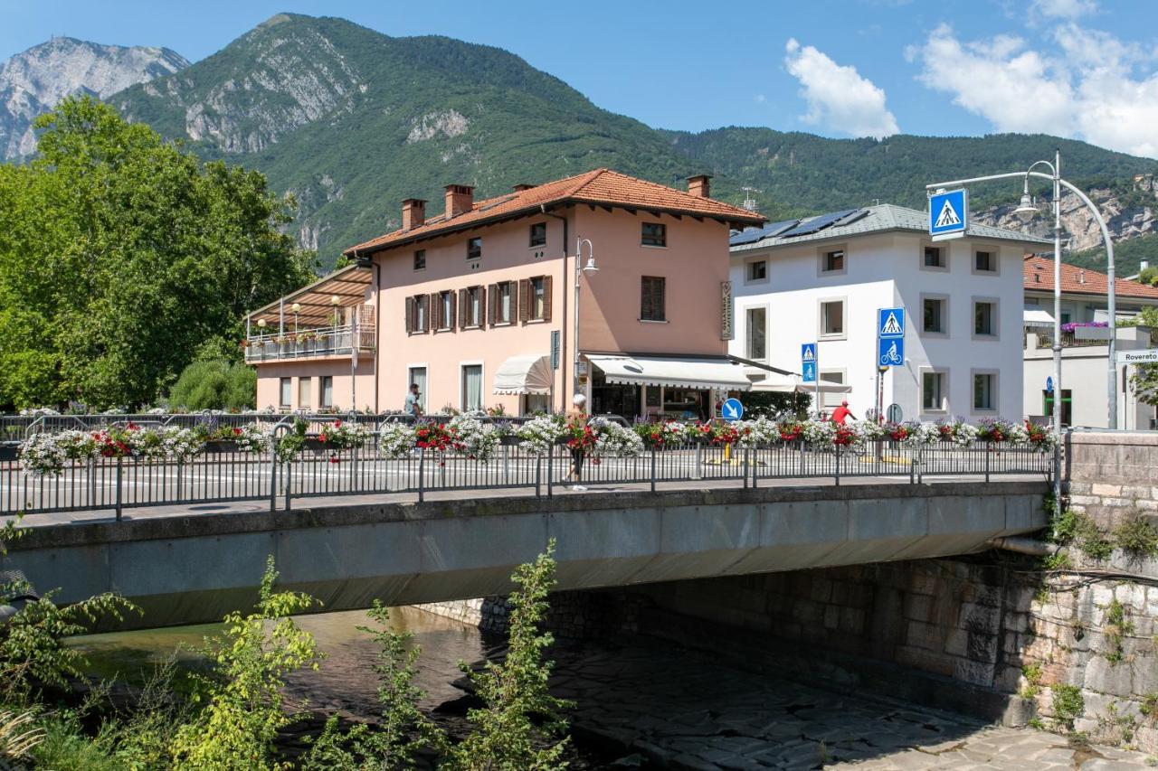 Appartamento Al Ponte Adiacente Al Parco, Vicino All'Ospedale E Centro เตรนโต ภายนอก รูปภาพ