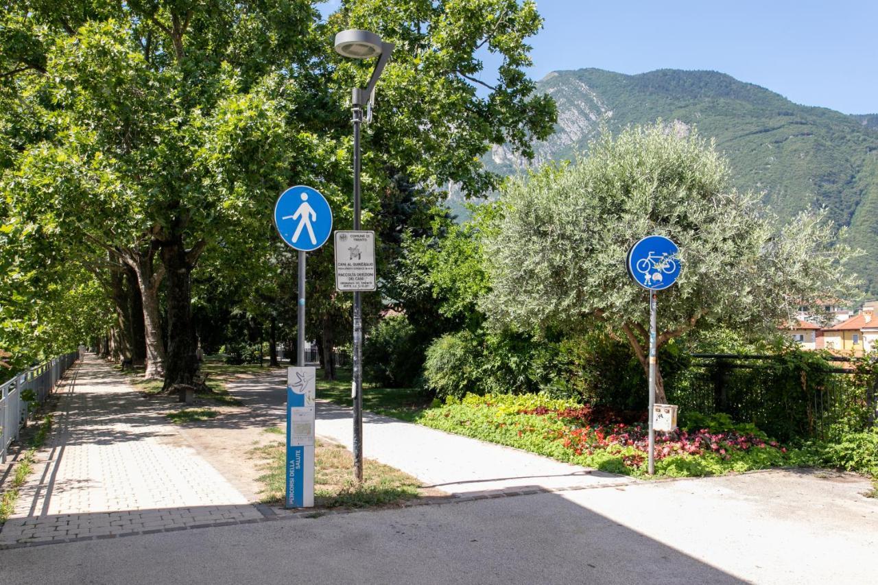 Appartamento Al Ponte Adiacente Al Parco, Vicino All'Ospedale E Centro เตรนโต ภายนอก รูปภาพ
